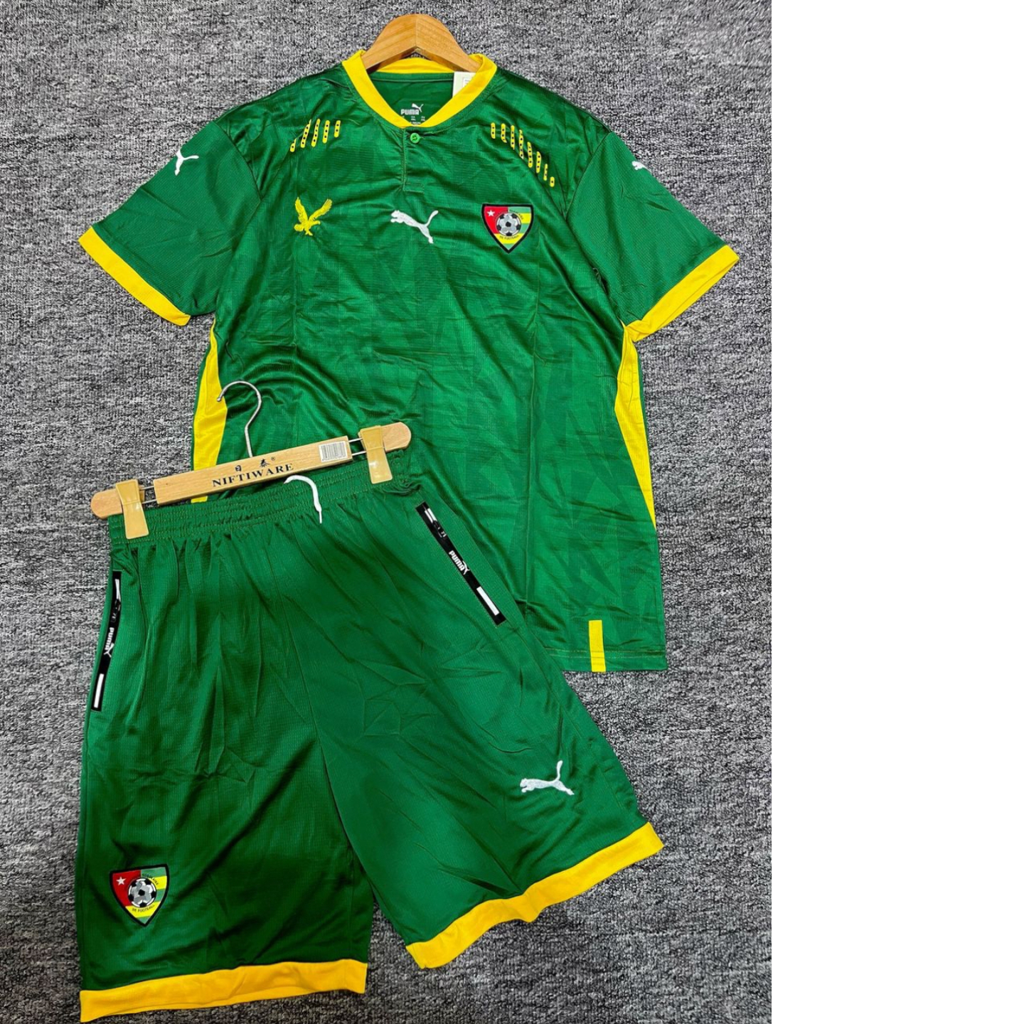 Maillot des éperviers du Togo 