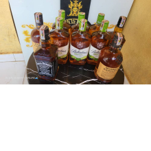 Ensemble 10 bouteilles de whisky 