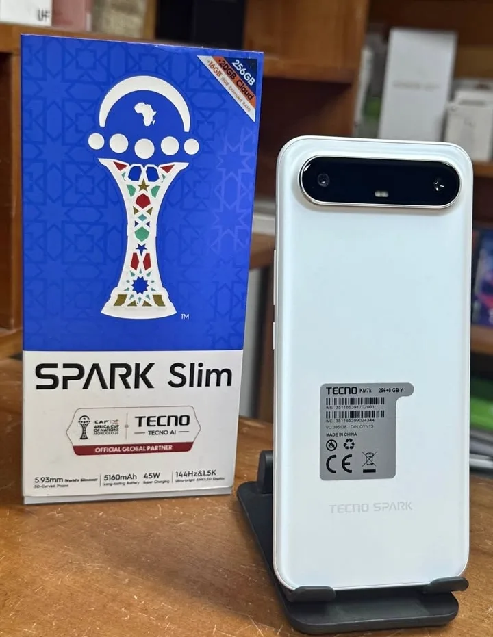 Tecno spark slim 
