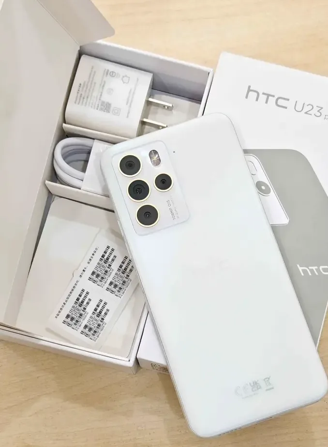 Téléphone portable HTC 