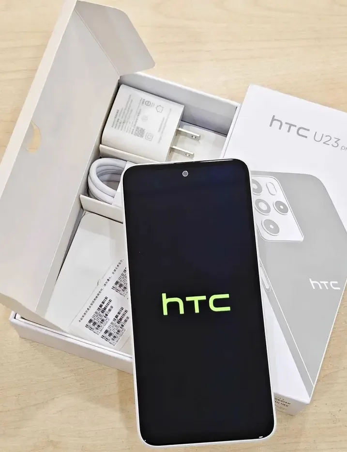 Téléphone portable HTC 