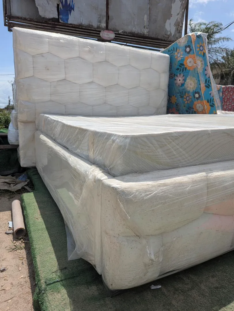 Lit et matelas 