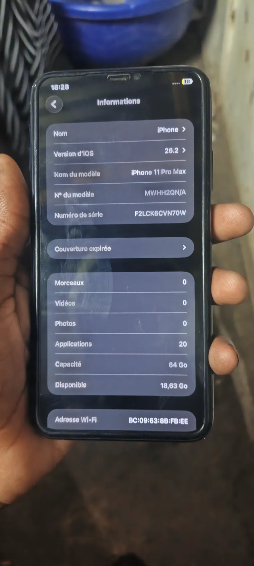 Téléphone iphone 11 pro mqx