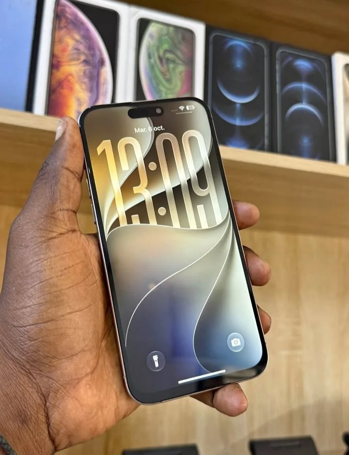 iPhone 14 Pro max 