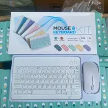 Clavier sans fil avec souris et USB 