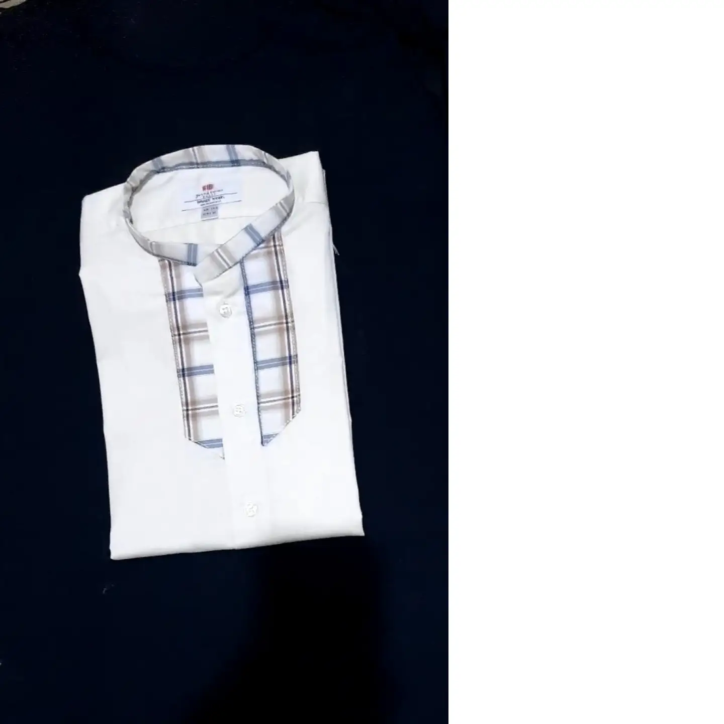 Chemise avec motif d'art 